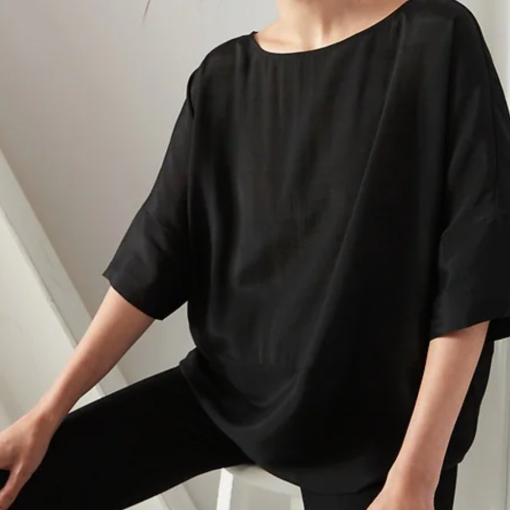 Banana Republic Black Silk Dolman Sleeve Top